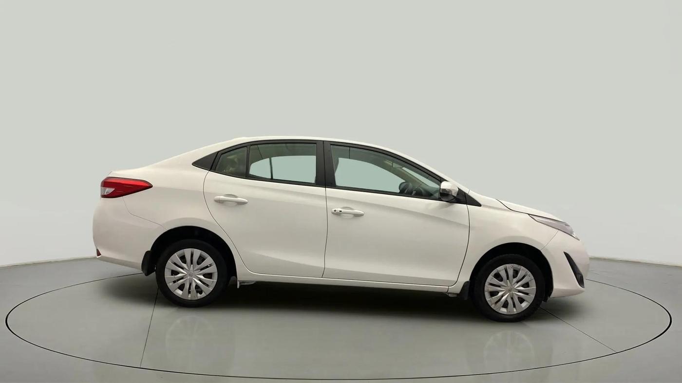 2019 Toyota YARIS G CVT, Petrol, Automatic, 1,04,059 km, Right Side View