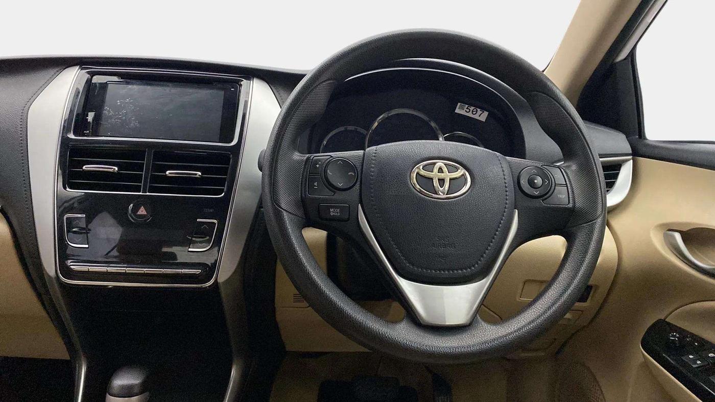 2019 Toyota YARIS G CVT, Petrol, Automatic, 1,04,059 km, Steering Wheel Close Up