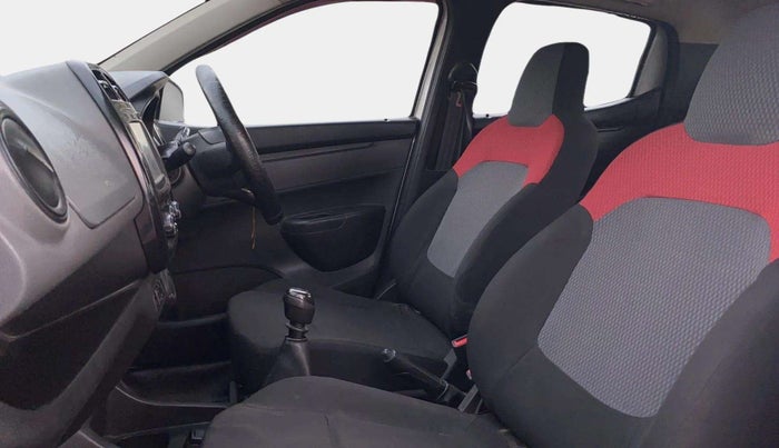 2017 Renault Kwid RXT EDITION, Petrol, Manual, 36,078 km, Right Side Front Door Cabin