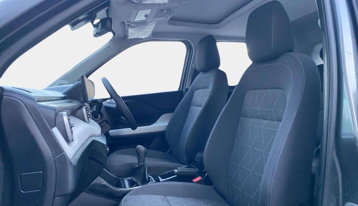 2024 Tata PUNCH Accomplished Plus (S) iCNG, CNG, Manual, 3,298 km, Right Side Front Door Cabin