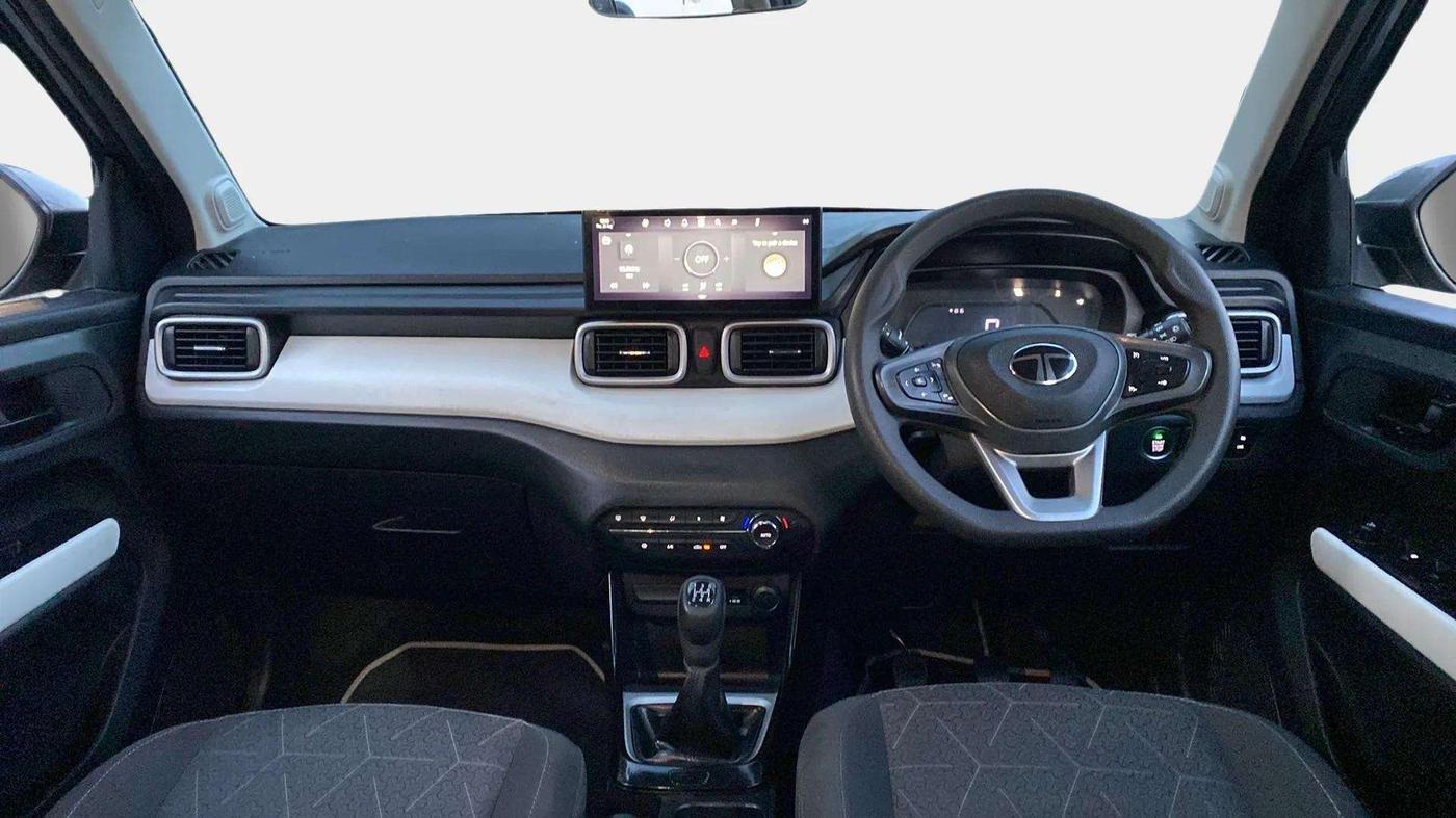 2024 Tata PUNCH Accomplished Plus (S) iCNG, CNG, Manual, 3,298 km, Dashboard