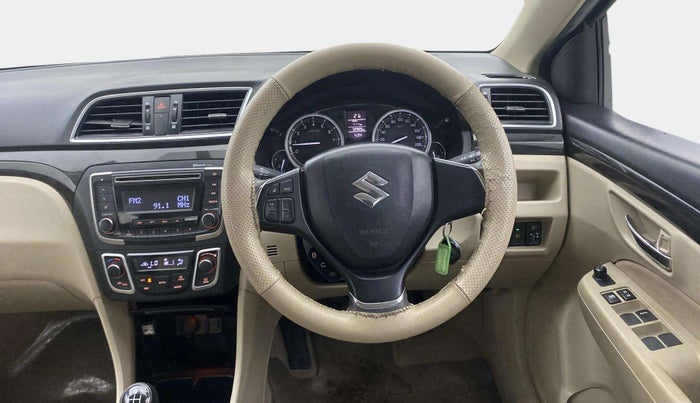 2016 Maruti Ciaz VXI+, Petrol, Manual, 70,943 km, Steering Wheel Close Up