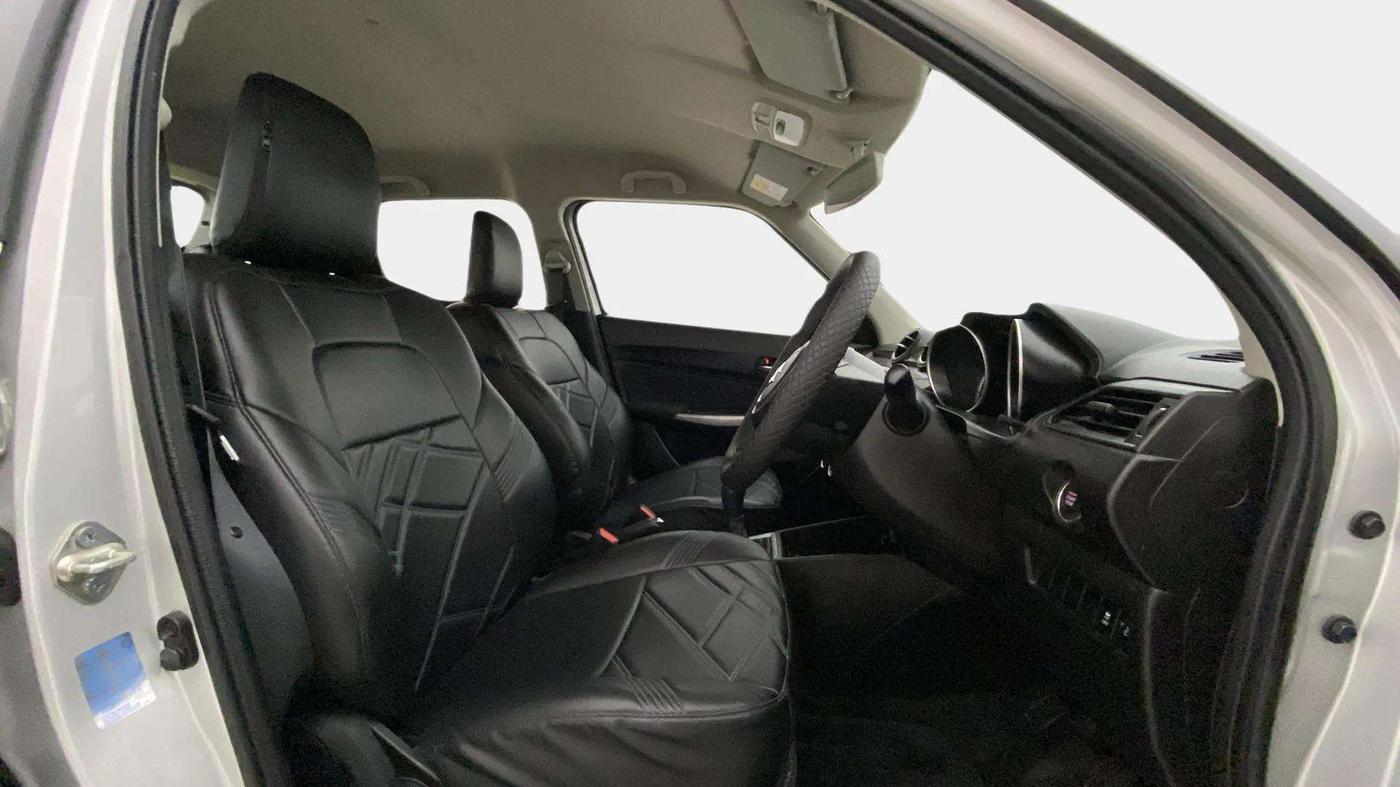 2023 Maruti Swift ZXI PLUS, Petrol, Manual, 14,225 km, Right Side Front Door Cabin