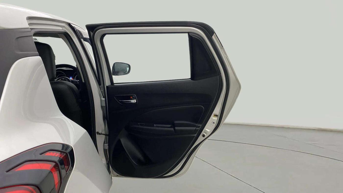 2023 Maruti Swift ZXI PLUS, Petrol, Manual, 14,225 km, RHS Rear Door
