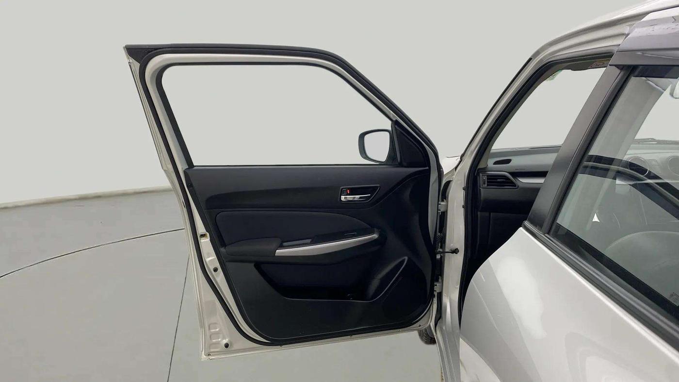2023 Maruti Swift ZXI PLUS, Petrol, Manual, 14,225 km, LHS Front Door