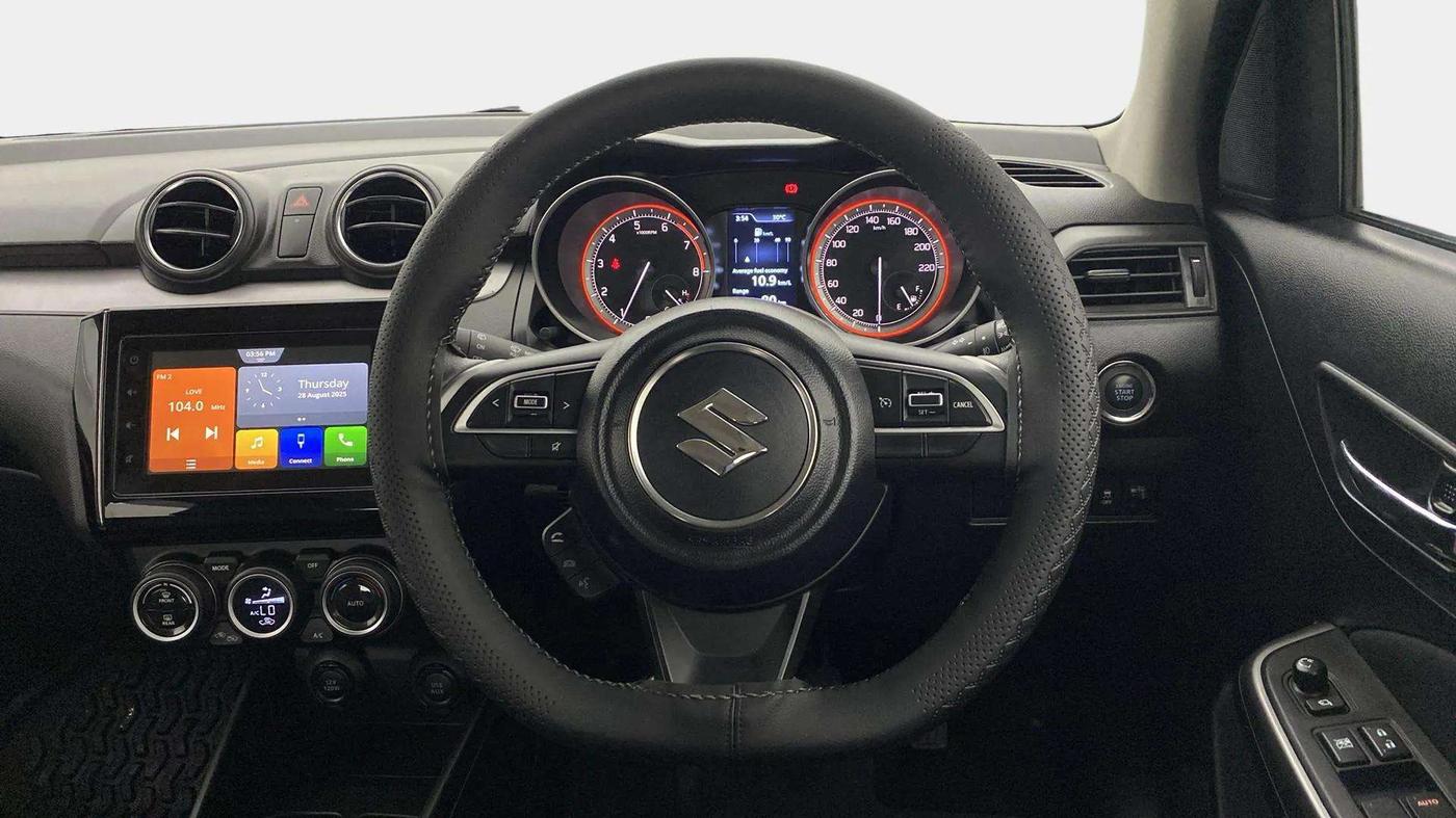 2023 Maruti Swift ZXI PLUS, Petrol, Manual, 14,225 km, Steering Wheel Close Up