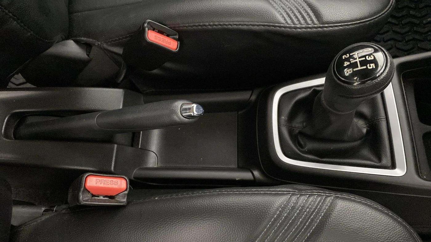 2023 Maruti Swift ZXI PLUS, Petrol, Manual, 14,225 km, Gear Lever