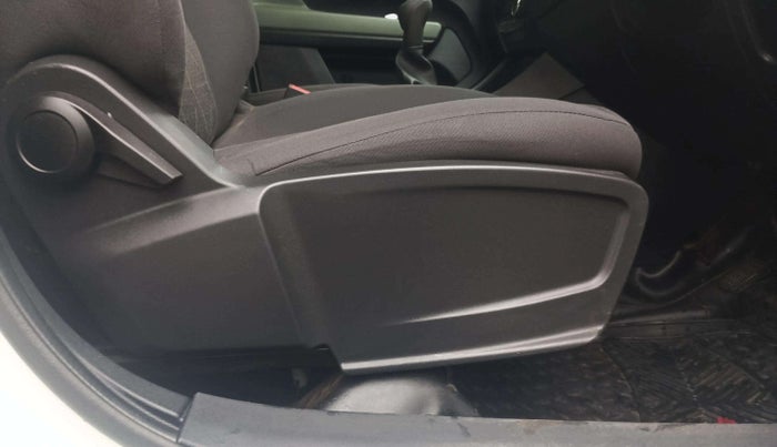 2022 Tata PUNCH ADVENTURE MT, Petrol, Manual, 39,309 km, Driver Side Adjustment Panel