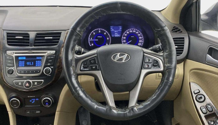 2015 Hyundai Verna FLUIDIC 1.6 CRDI SX 4S, Diesel, Manual, 62,607 km, Steering Wheel Close Up