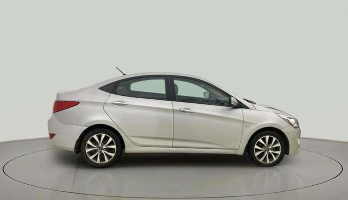 2015 Hyundai Verna FLUIDIC 1.6 CRDI SX 4S, Diesel, Manual, 62,607 km, Right Side View