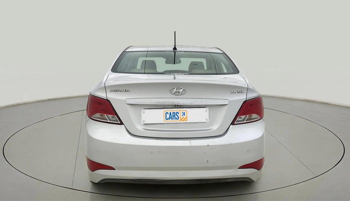 2015 Hyundai Verna FLUIDIC 1.6 CRDI SX 4S, Diesel, Manual, 62,607 km, Back/Rear