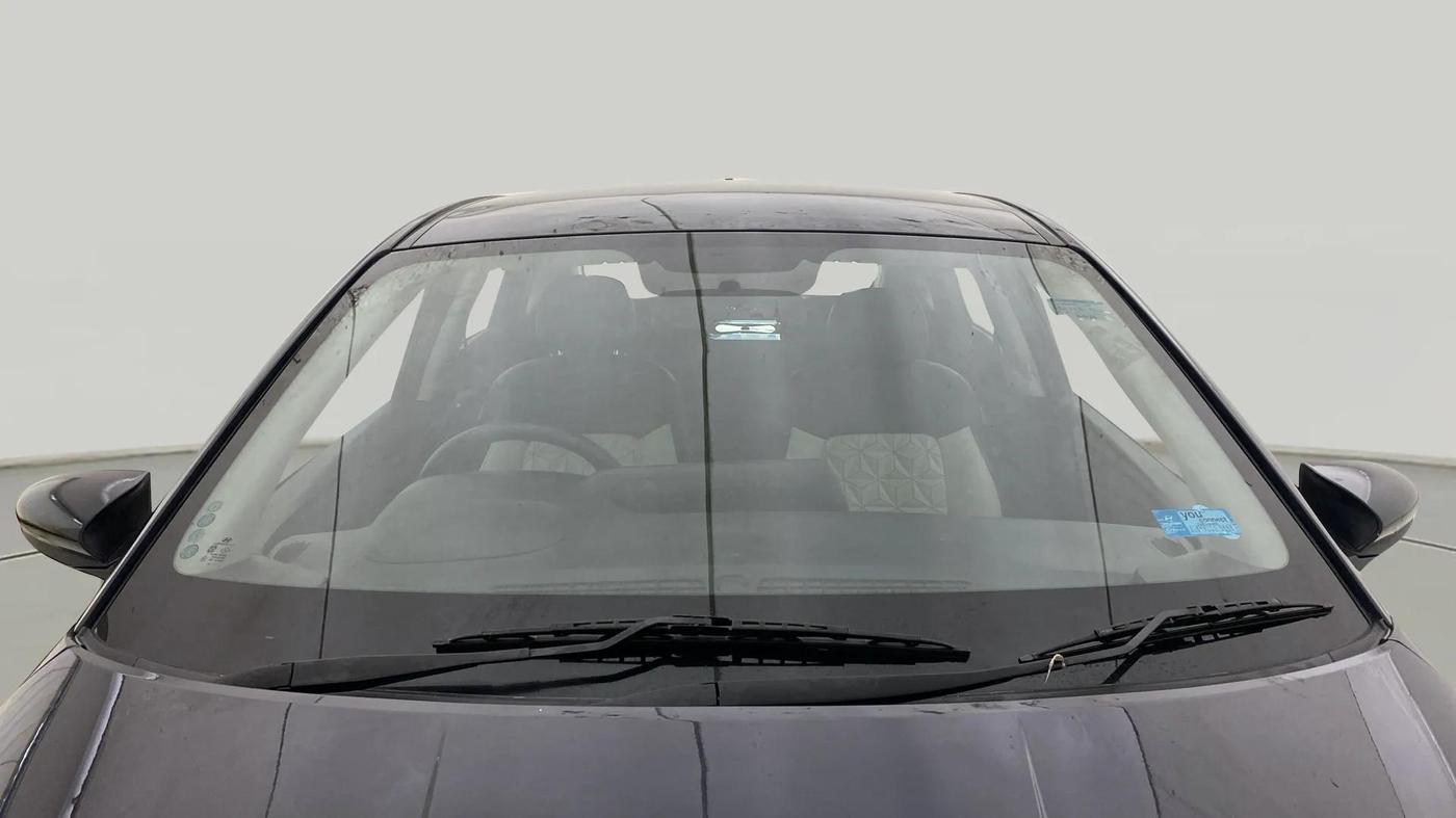2021 Hyundai NEW I20 SPORTZ 1.2 MT, CNG, Manual, 54,276 km, Front Windshield