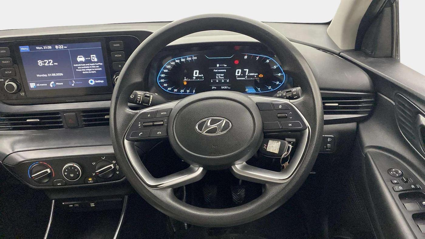 2021 Hyundai NEW I20 SPORTZ 1.2 MT, CNG, Manual, 54,276 km, Steering Wheel Close Up
