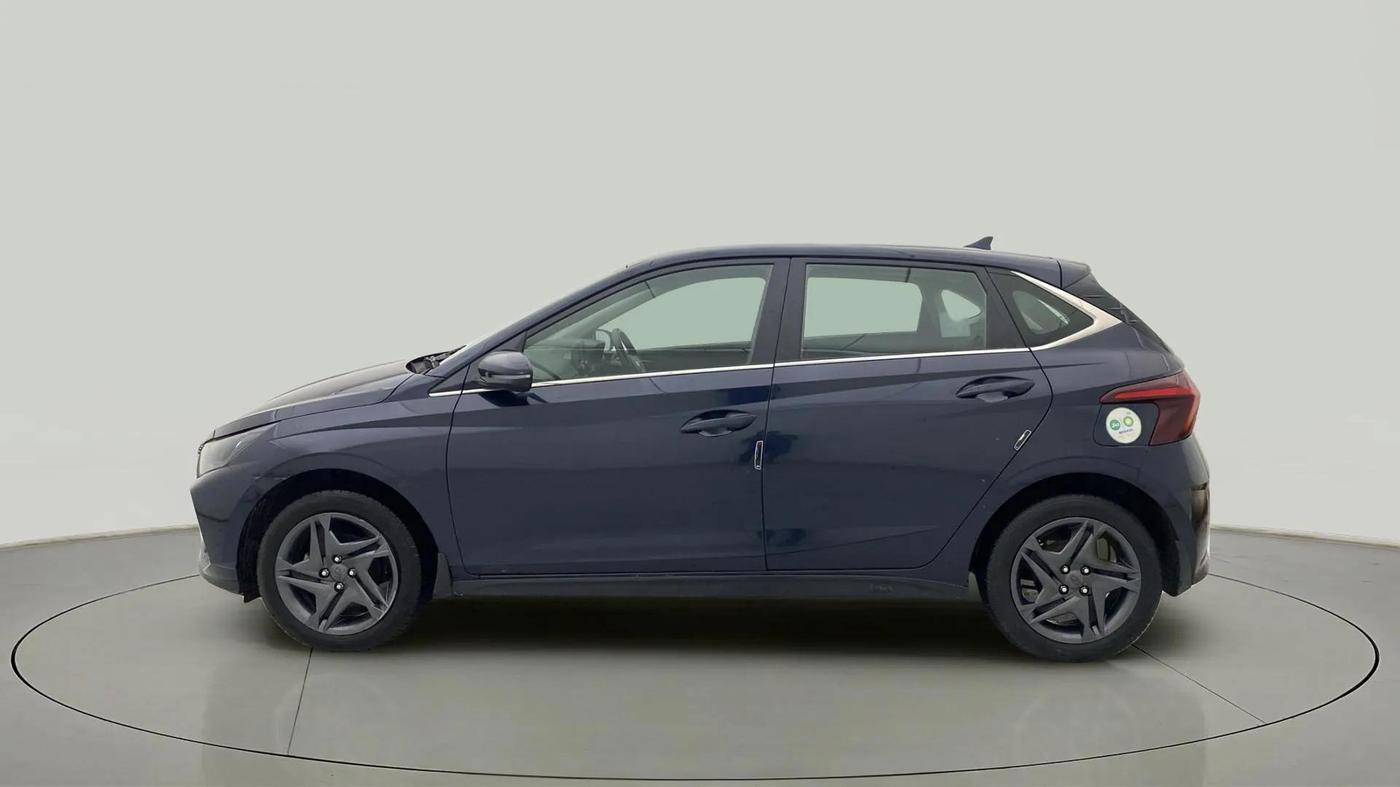 2021 Hyundai NEW I20 SPORTZ 1.2 MT, CNG, Manual, 54,276 km, Left Side