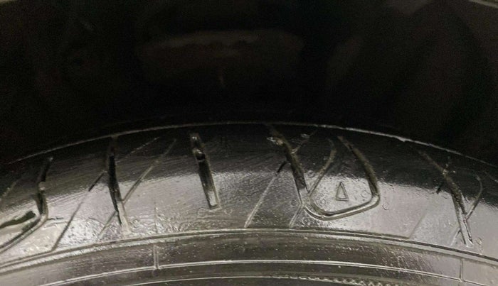 2019 Hyundai Creta SX AT 1.6 DIESEL, Diesel, Automatic, 91,056 km, Right Front Tyre Tread