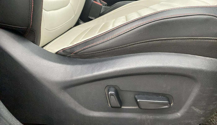 2019 KIA SELTOS GTX PLUS 1.4 PETROL, Petrol, Manual, 82,318 km, Driver Side Adjustment Panel