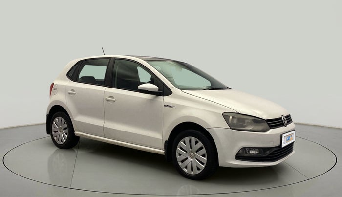 2016 Volkswagen Polo COMFORTLINE 1.5L, Diesel, Manual, 95,349 km, Right Front Diagonal