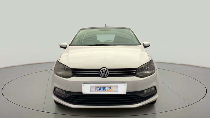 2016 Volkswagen Polo COMFORTLINE 1.5L, Diesel, Manual, 95,349 km, Front
