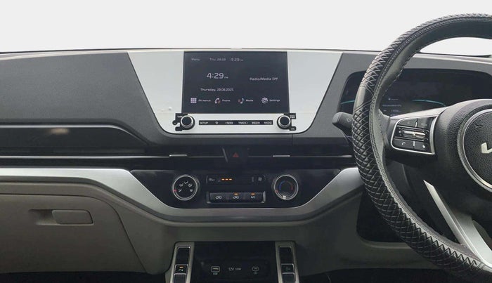 2023 KIA CARENS PRESTIGE 1.5 PETROL 7 STR, Petrol, Manual, 17,049 km, Air Conditioner