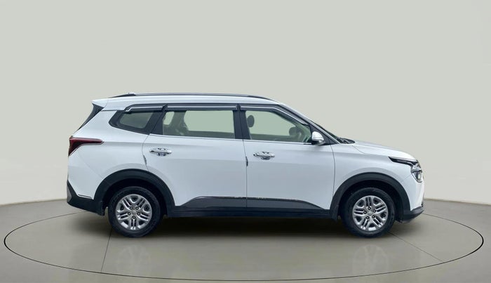2023 KIA CARENS PRESTIGE 1.5 PETROL 7 STR, Petrol, Manual, 17,049 km, Right Side View