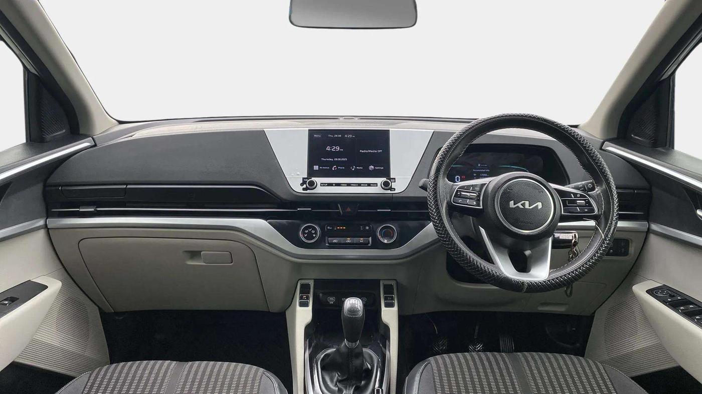 2023 KIA CARENS PRESTIGE 1.5 PETROL 7 STR, Petrol, Manual, 17,049 km, Dashboard