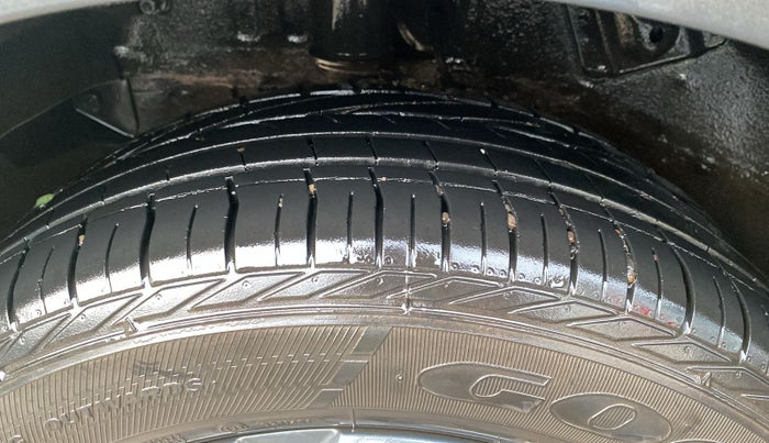 2022 Tata NEXON XZA PLUS DARK DIESEL, Diesel, Automatic, 21,068 km, Left Rear Tyre Tread