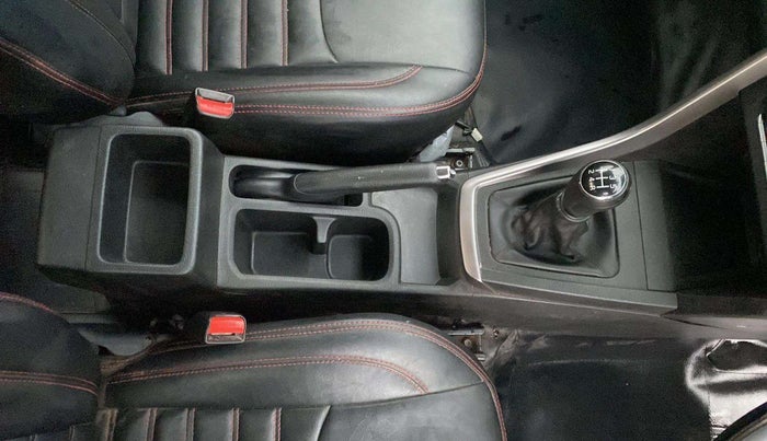 2023 Maruti BREZZA ZXI SMART HYBRID , Petrol, Manual, 29,109 km, Gear Lever