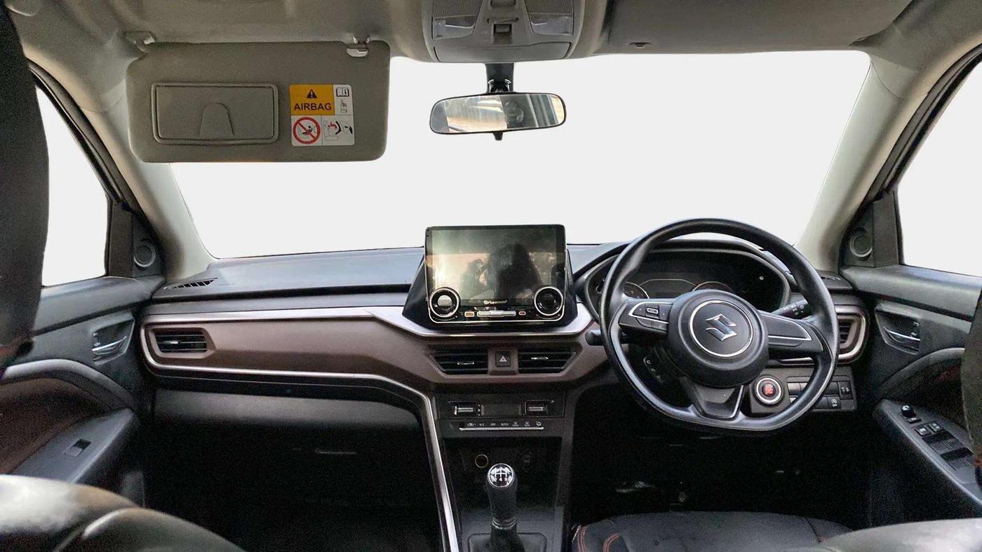 2023 Maruti BREZZA ZXI SMART HYBRID , Petrol, Manual, 29,442 km, Dashboard