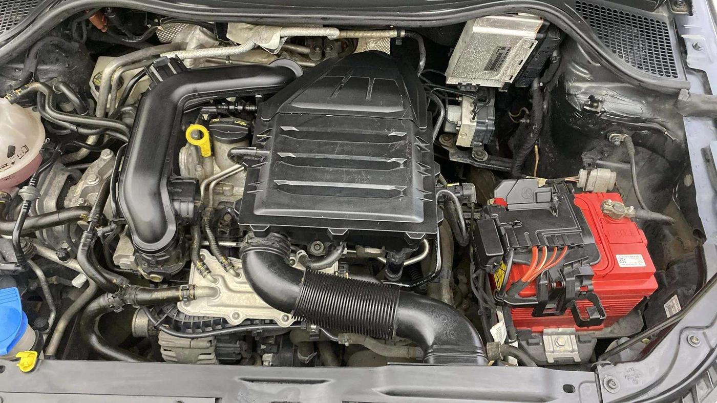2020 Skoda Rapid STYLE TSI, Petrol, Manual, 33,618 km, Engine View - Left