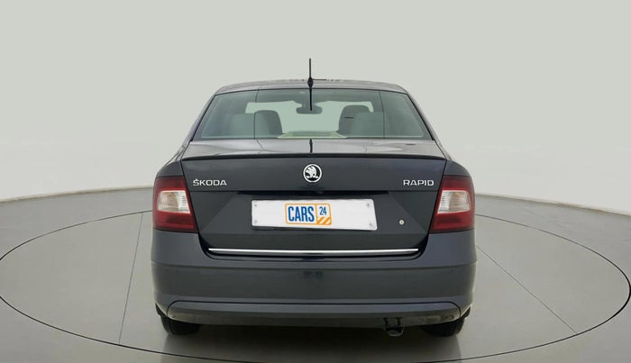2020 Skoda Rapid STYLE TSI, Petrol, Manual, 33,618 km, Back/Rear