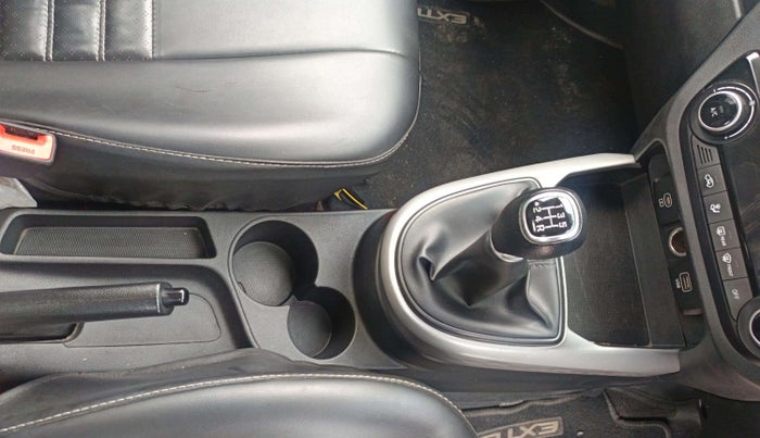 2023 Hyundai EXTER SX 1.2 CNG MT, CNG, Manual, 28,069 km, Gear Lever