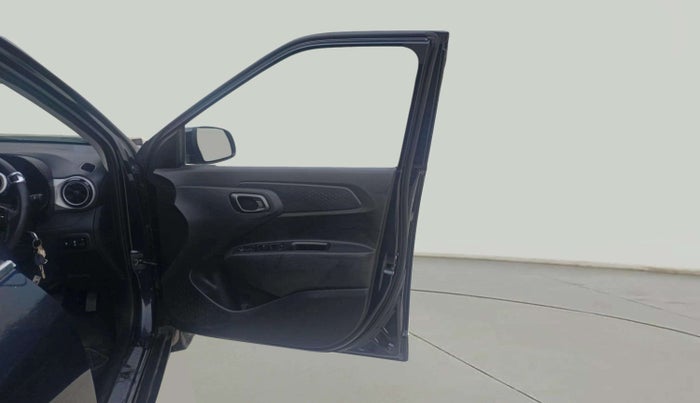 2023 Hyundai EXTER SX 1.2 CNG MT, CNG, Manual, 28,069 km, RHS Front Door