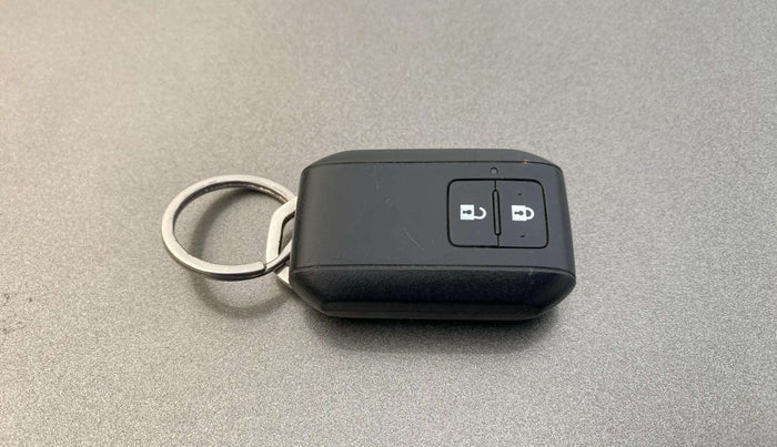 2021 Maruti Baleno ZETA CVT PETROL 1.2, Petrol, Automatic, 12,941 km, Key Close Up