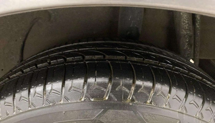 2017 Maruti Celerio ZXI AMT (O), Petrol, Automatic, 45,153 km, Left Rear Tyre Tread