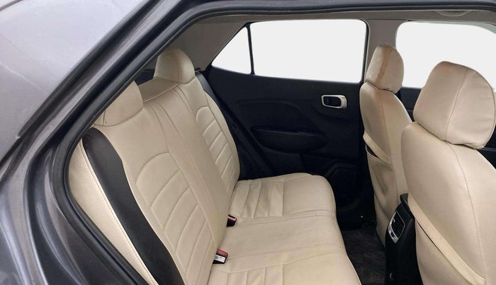 2021 Hyundai VENUE S 1.2, Petrol, Manual, 50,865 km, Right Side Rear Door Cabin