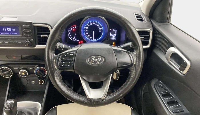 2021 Hyundai VENUE S 1.2, Petrol, Manual, 50,865 km, Steering Wheel Close Up