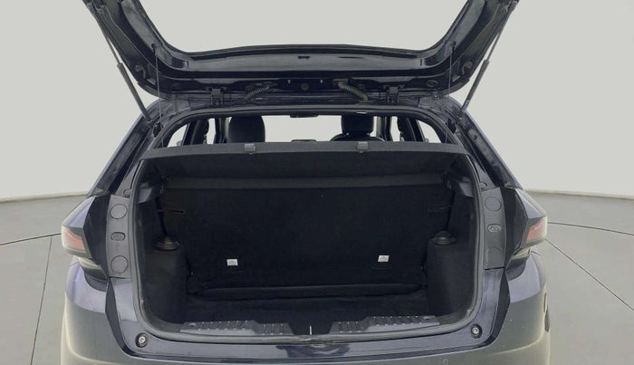 2021 Tata ALTROZ XZ PLUS PETROL DARK EDITION, Petrol, Manual, 18,002 km, Boot Open Zoomed View