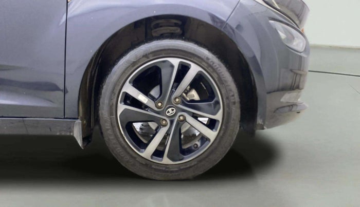 2021 Tata ALTROZ XZ PLUS PETROL DARK EDITION, Petrol, Manual, 18,002 km, Right Front Wheel