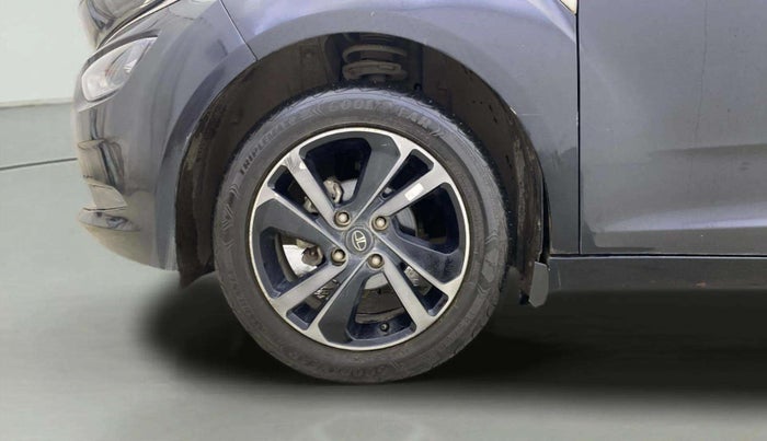 2021 Tata ALTROZ XZ PLUS PETROL DARK EDITION, Petrol, Manual, 18,002 km, Left Front Wheel