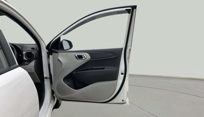2020 Hyundai GRAND I10 NIOS ASTA AMT 1.2 KAPPA VTVT, Petrol, Automatic, 38,089 km, RHS Front Door