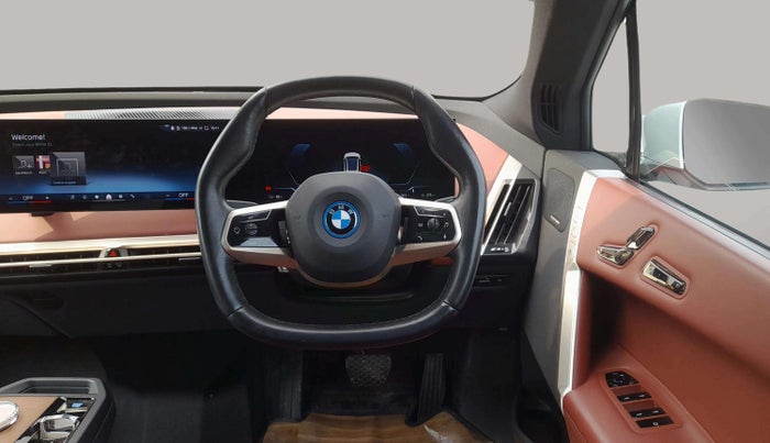 2023 BMW iX XDRIVE40 , Electric, Automatic, 3,237 km, Steering Wheel Close Up