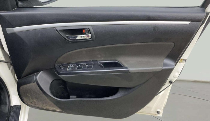 2014 Maruti Swift VXI, Petrol, Manual, 39,893 km, Driver Side Door Panels Control