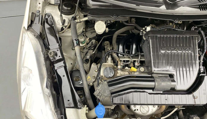 2014 Maruti Swift VXI, Petrol, Manual, 39,893 km, Engine View - Right