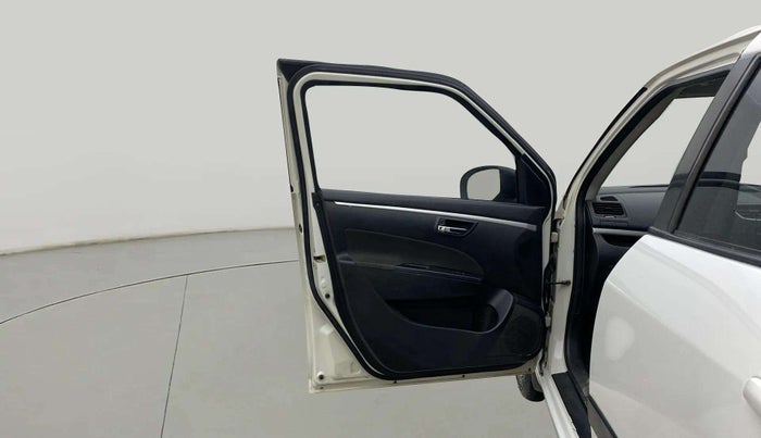 2014 Maruti Swift VXI, Petrol, Manual, 39,893 km, LHS Front Door