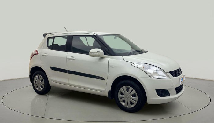 2014 Maruti Swift VXI, Petrol, Manual, 39,893 km, Right Front Diagonal