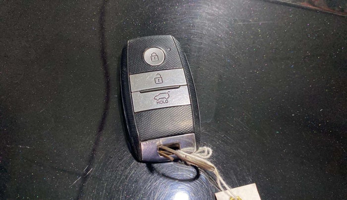 2022 KIA SELTOS GTX PLUS 1.4 PETROL, Petrol, Manual, 43,230 km, Key Close Up
