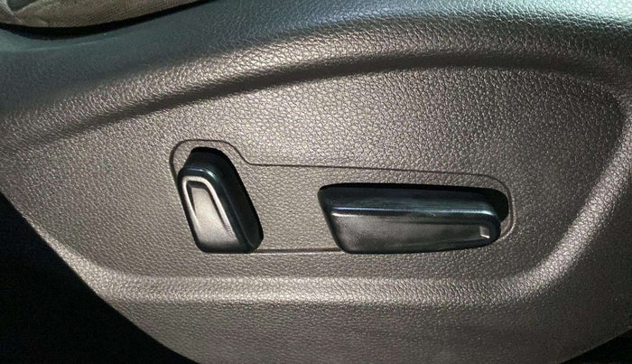 2022 KIA SELTOS GTX PLUS 1.4 PETROL, Petrol, Manual, 43,230 km, Driver Side Adjustment Panel