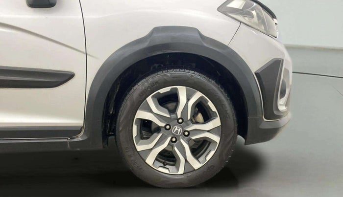 2018 Honda WR-V 1.5L I-DTEC VX MT, Diesel, Manual, 1,37,457 km, Right Front Wheel