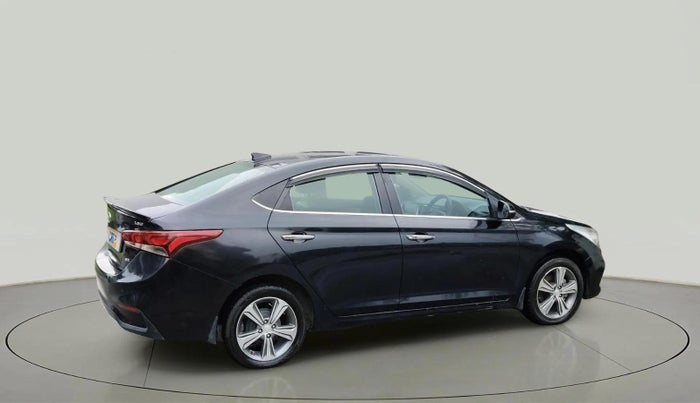 2019 Hyundai Verna 1.6 SX (O) CRDI MT, Diesel, Manual, 1,02,000 km, Right Back Diagonal