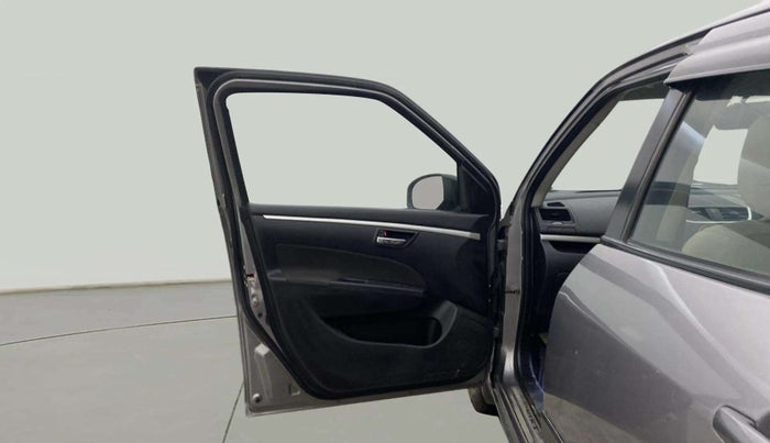 2014 Maruti Swift VXI, Petrol, Manual, 65,041 km, LHS Front Door